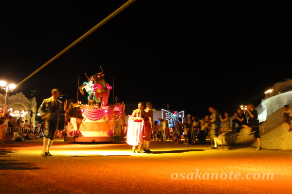 パルケエスパーニャ・夜のパレード