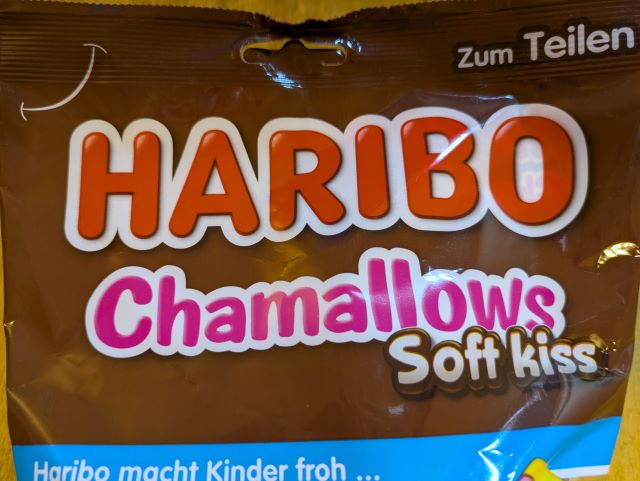 ハリボーのチョコマシュマロをもらったけど食べる勇気が…(笑)